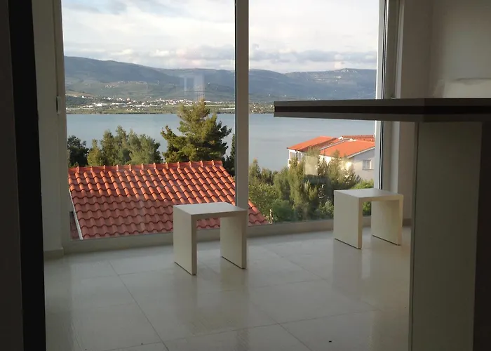 Apartments Exclusive Palace