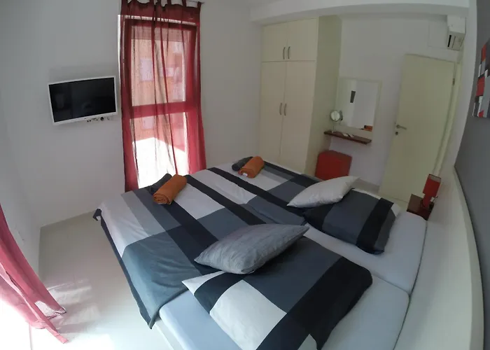 Apartments Exclusive Palace